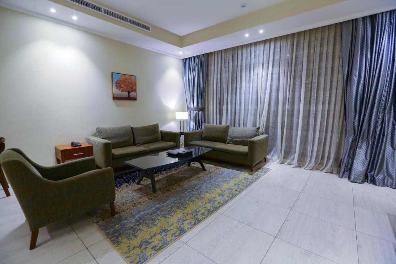 Lotaz Hotel Apartments - Al Salamah Jeddah Exterior photo