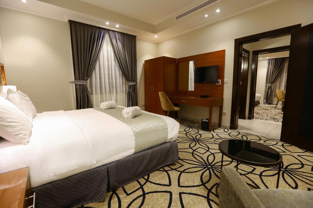 Lotaz Hotel Apartments - Al Salamah Jeddah Exterior photo