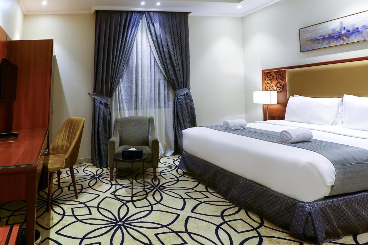 Lotaz Hotel Apartments - Al Salamah Jeddah Exterior photo