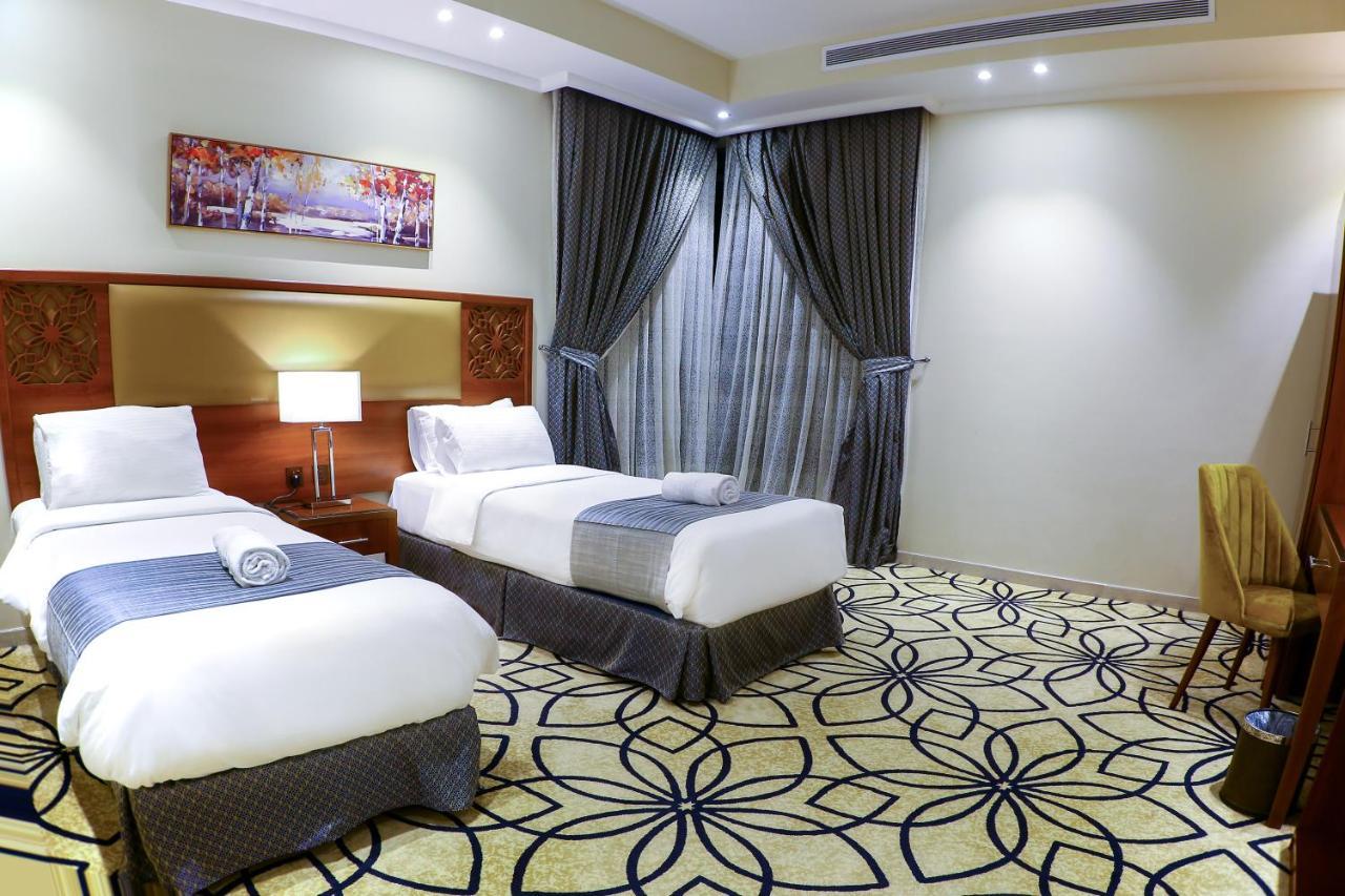 Lotaz Hotel Apartments - Al Salamah Jeddah Exterior photo